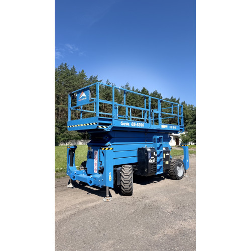 Ножничный подъёмник Genie GS-5390RT