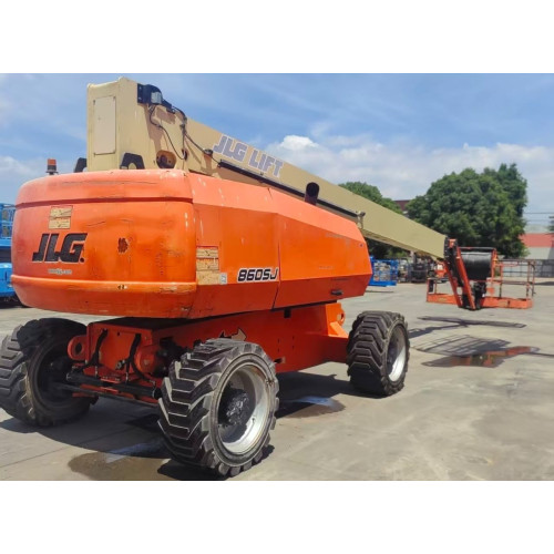 Телескопический подъёмник JLG 860SJ